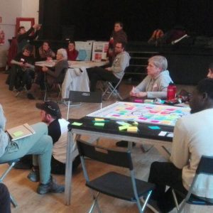 Taller amb Resilience Earth a La Grimpada, Olot, el 2022