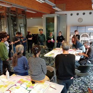 Agrohackató d'Agròpolis a Torre Jussana amb el model de sostenibilitat del procomú, desembre 2023